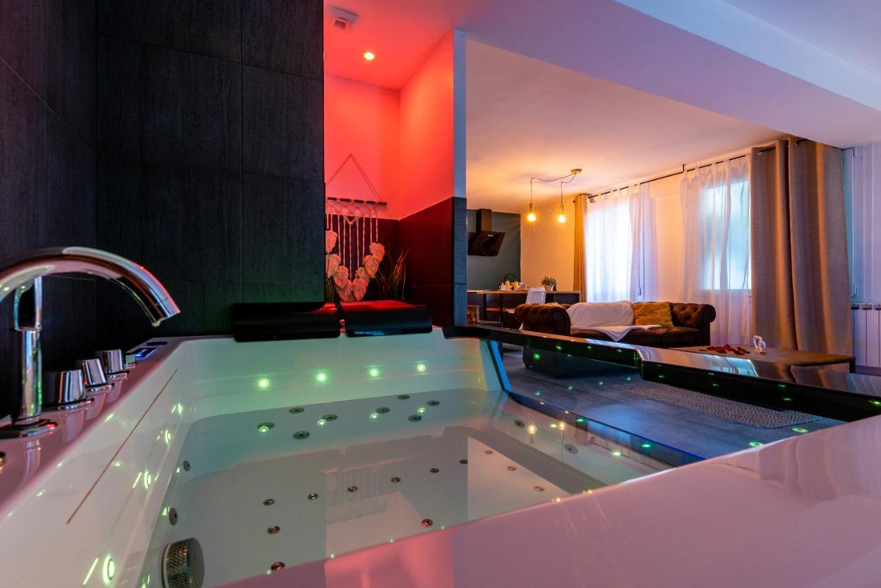 Suite And Spa 21 디종 외부 사진