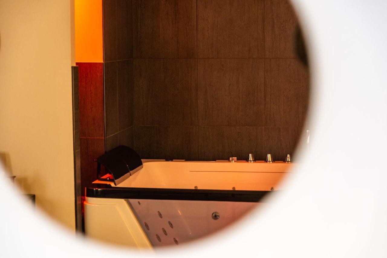Suite And Spa 21 디종 외부 사진
